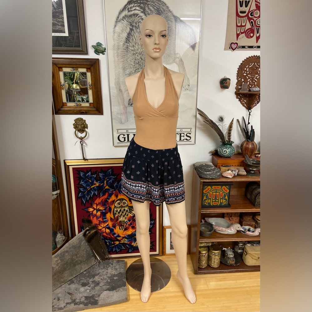Black Patterned Shorts - Picture 4 of 11